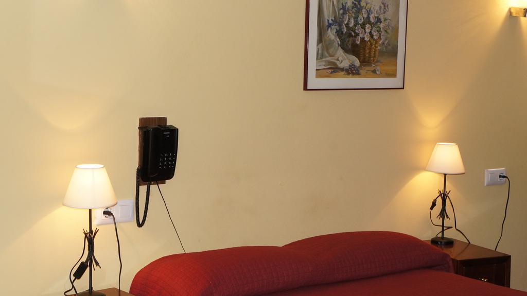 Hotel Les Fonts - Adults Only อันดอร์รา ลา เวลลา ภายนอก รูปภาพ