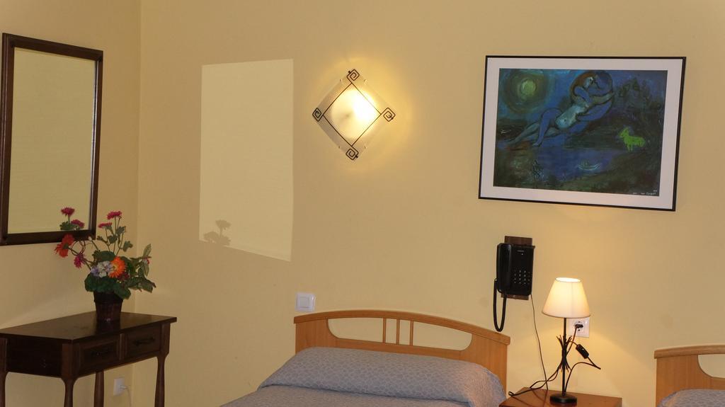 Hotel Les Fonts - Adults Only อันดอร์รา ลา เวลลา ภายนอก รูปภาพ